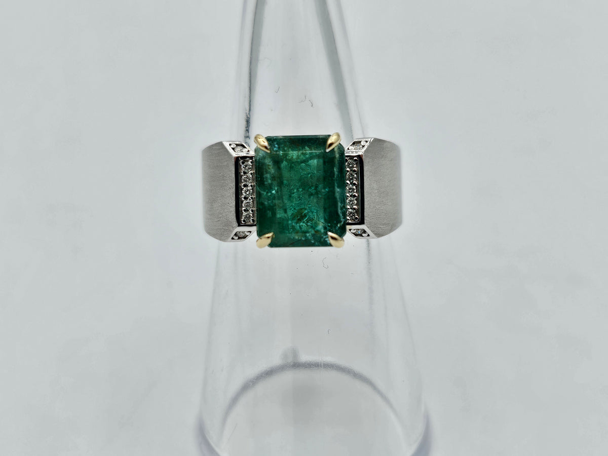 The Emerald Sovereign | 3.41ct Emerald & Diamond Men’s Ring