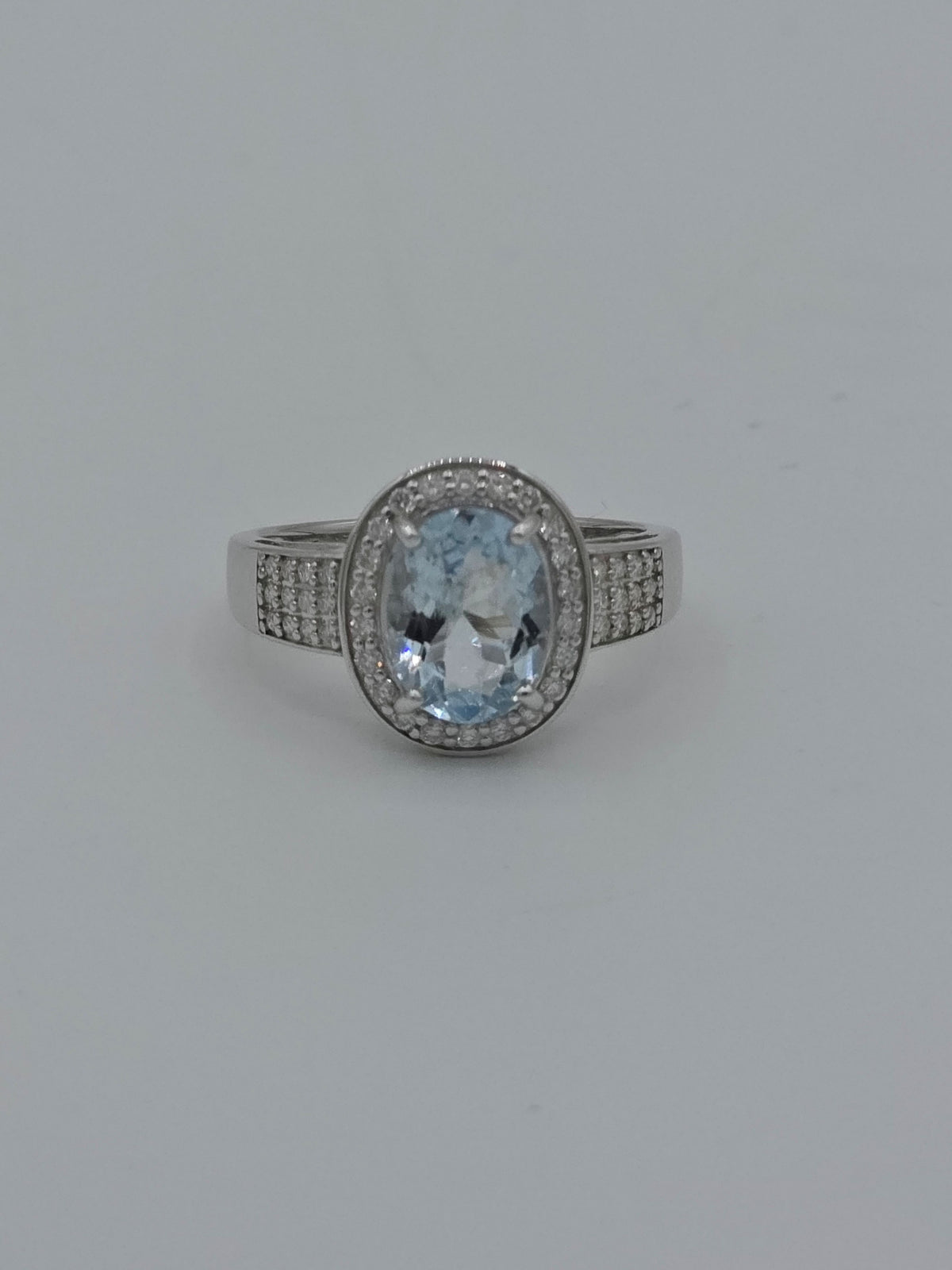 The Aquamarine Halo | 14ct White Gold, Aquamarine & Diamond Ring