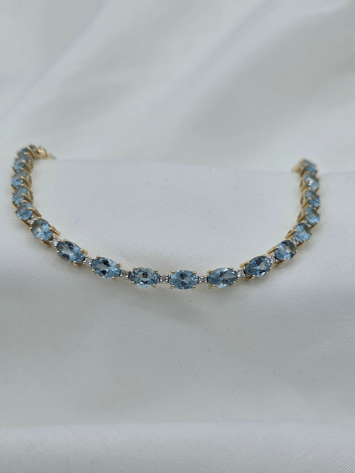 The Aquamarine Riviera | 14ct Yellow Gold, Aquamarine & Diamond Bracelet