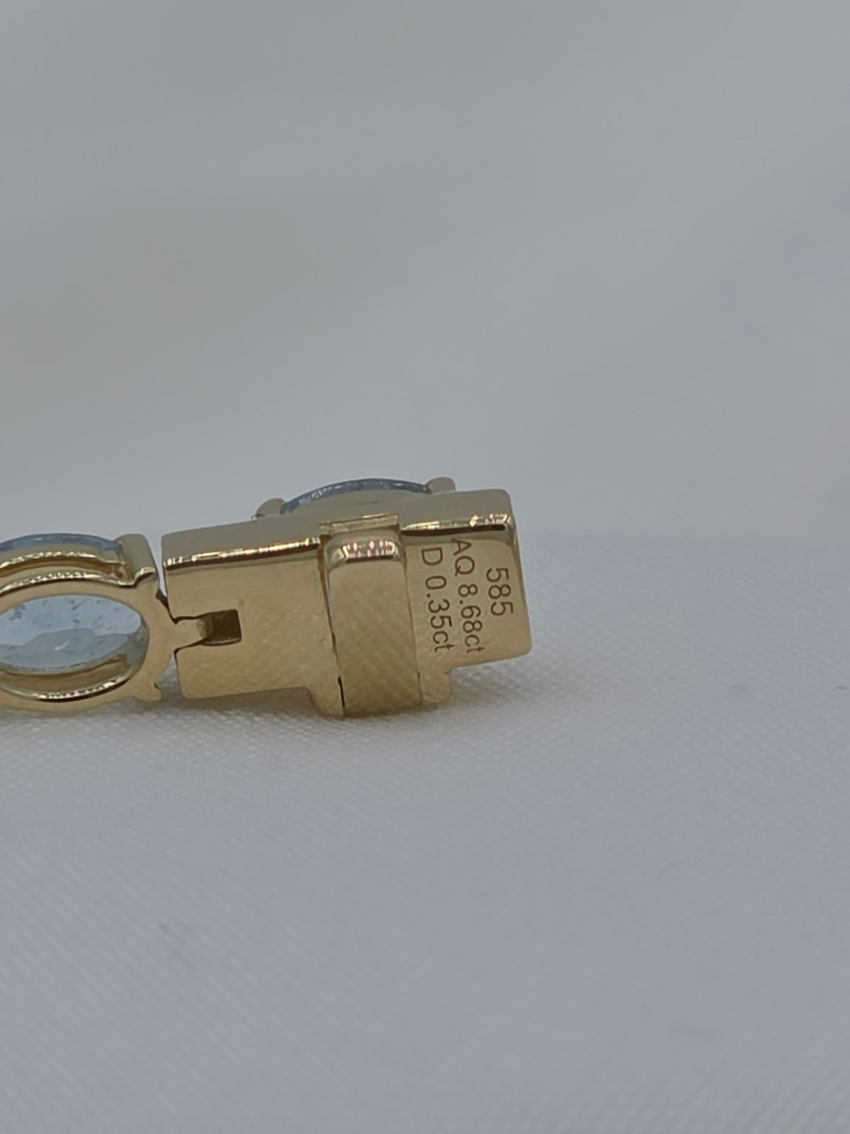 The Aquamarine Riviera | 14ct Yellow Gold, Aquamarine & Diamond Bracelet