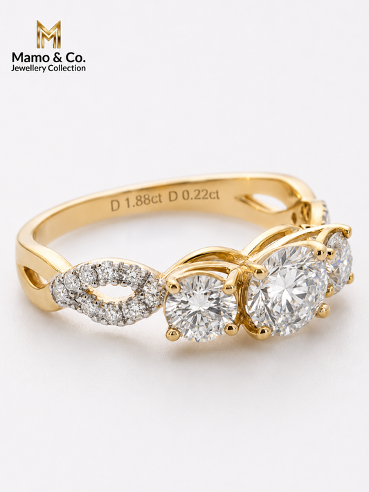 The 1.20ct Centre Diamond Twist Trilogy Ring